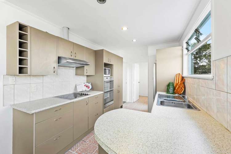 10 La Trobe Street Pakuranga Heights_27