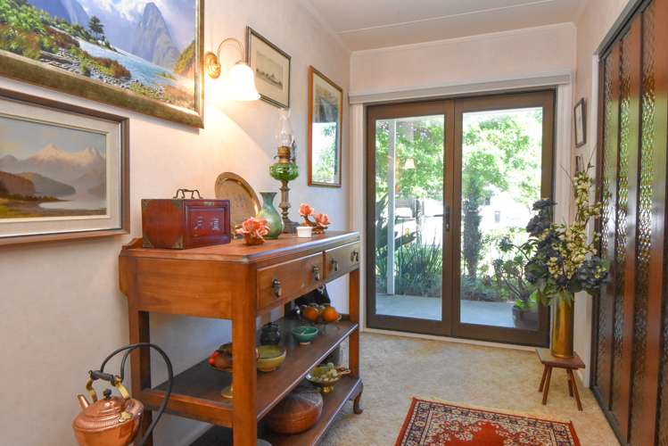 6 Chisholm Place Carterton_5