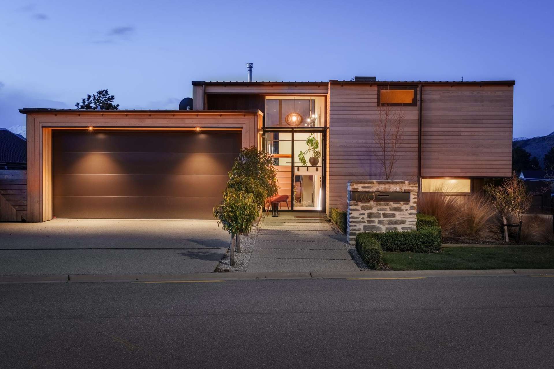 2 Bargour Street Wanaka_0