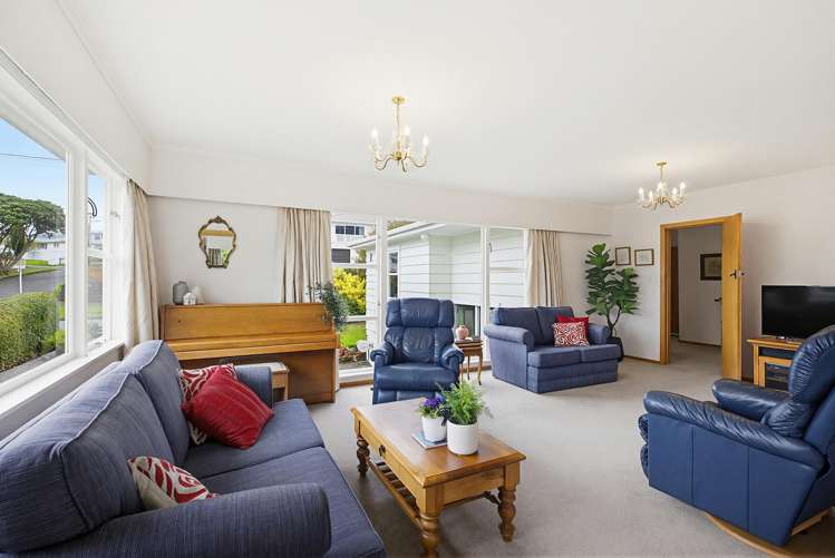 20 Pembroke Street Tawa_11