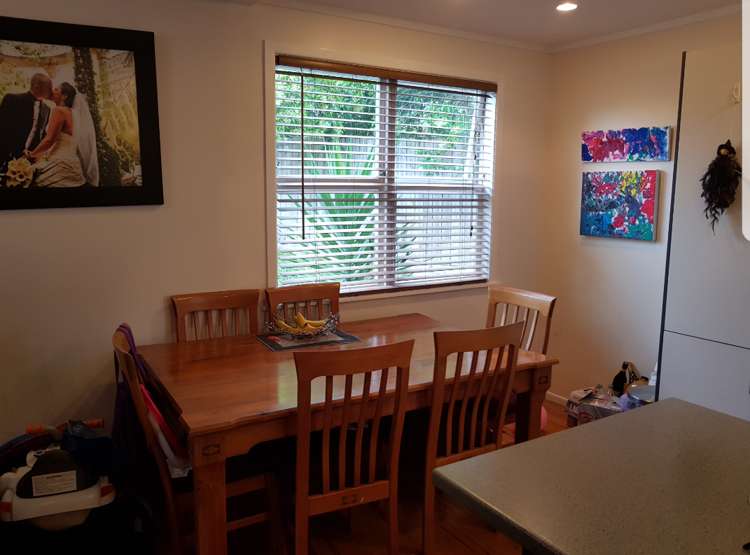 1/14 Segedin Place Glenfield_2