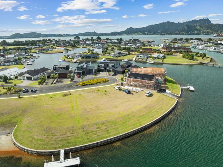 62 Waitemata Drive One Tree Point_10