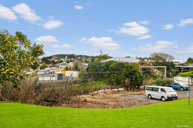 31 Hall Street Pukekohe_10
