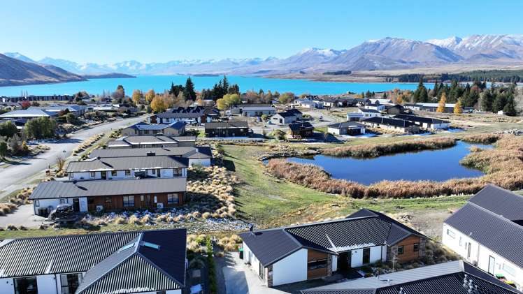 1 Edwards Lane Lake Tekapo_34