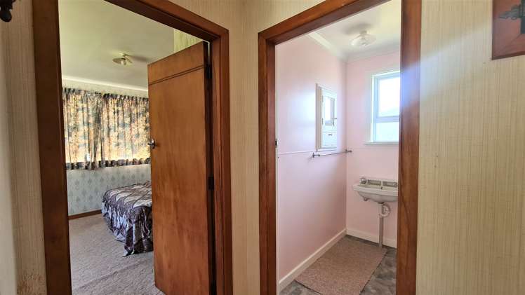 20 Dieffenbach Street Opunake_10