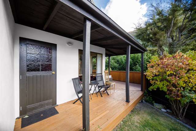 3 Pine Lane Fernhill/Sunshine Bay_3