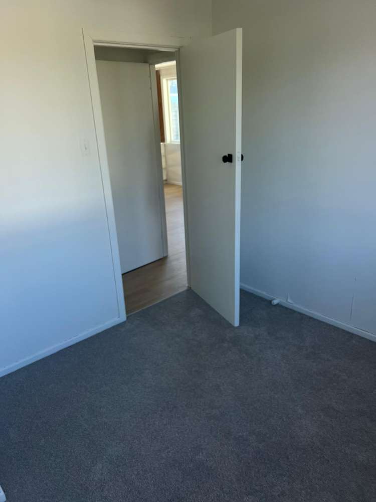 8 Hingaia Street Turangi_5