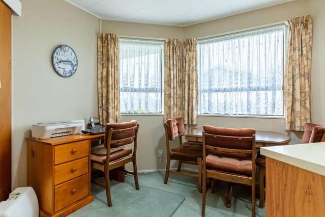 8B Allardice Street Dannevirke_4