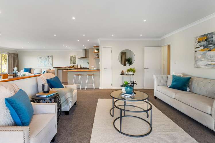 16 Araminta Place Beachlands_4