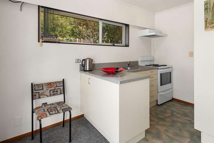 296 Beach Road Onerahi_13