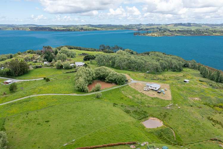 228 Petley Road Paparoa_27