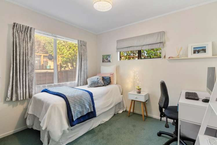 79 James Cook Drive Welcome Bay_13