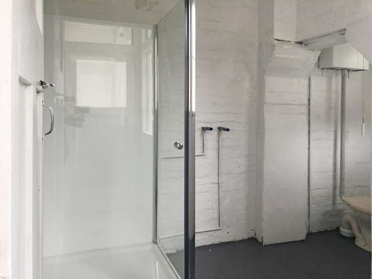 182 Crawford rd 1052_6