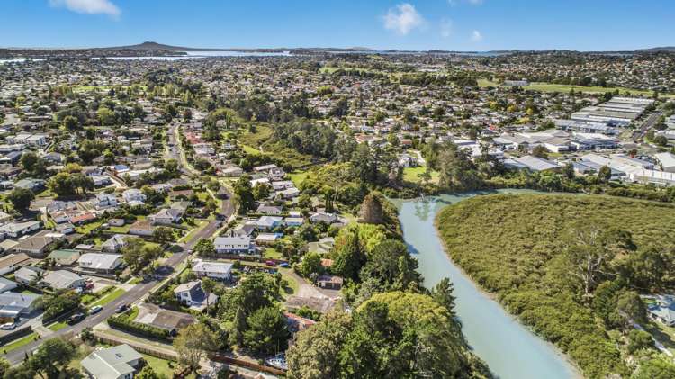 114 Ennis Avenue Pakuranga Heights_22