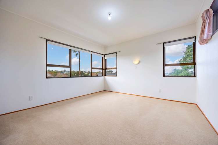 19 Tarahanga Street Northcote_12