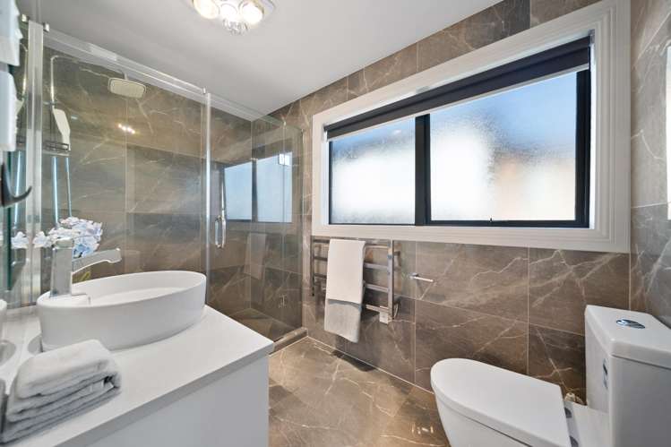 12 Drover Close Flat Bush_27