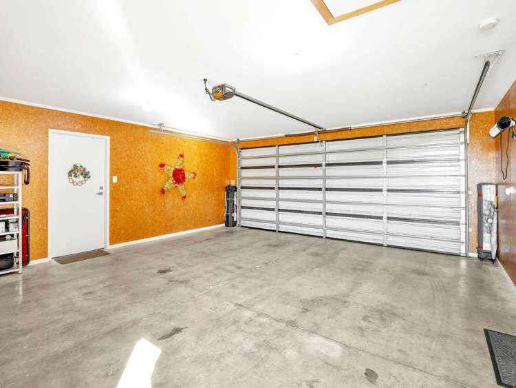 28 Macdonald Heights Feilding_23