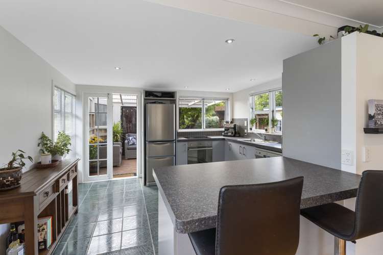 15 Ruru Road Otaihanga_3