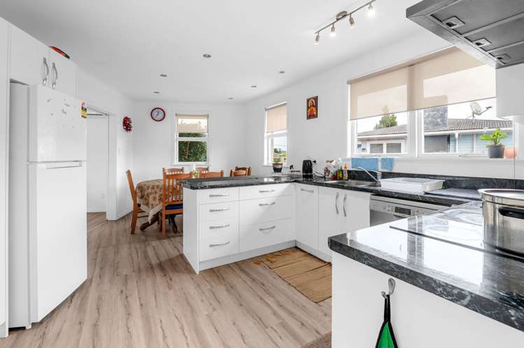 90 Mount View Road Melville_4