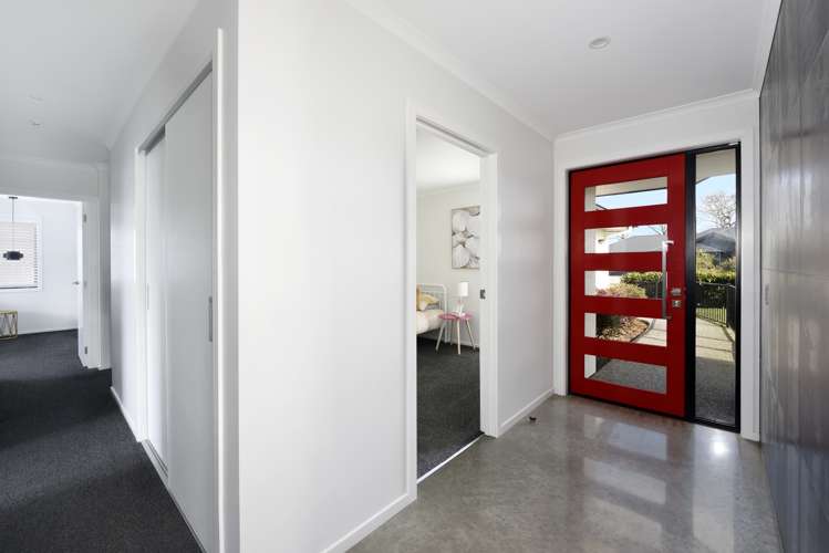 76 Malone Crescent Richmond_13