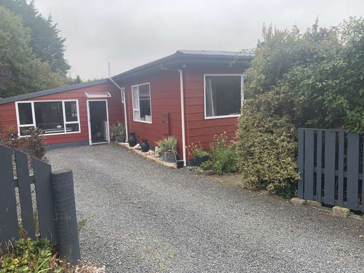 42 Pounawea Road Owaka_18