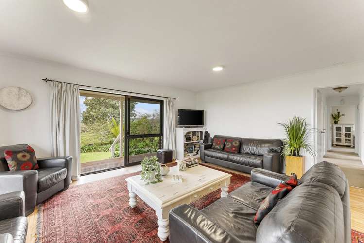 177 Koru Road Omata_12