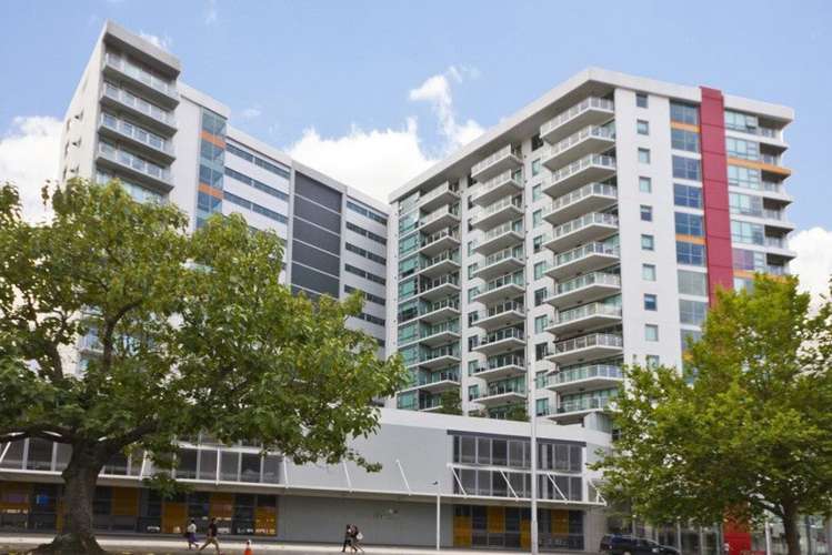 904/30 Beach Road Auckland Central_16