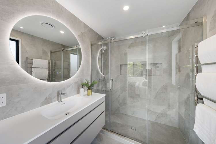 15 Awa Crescent St Johns_18