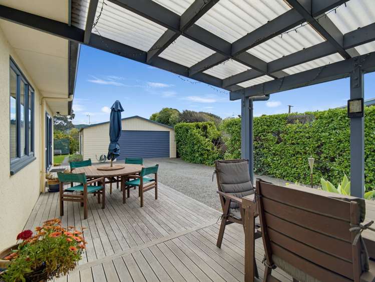 202 Whirinaki Road Bay View_25