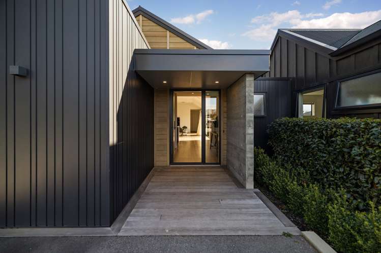 4 and 4A Marsden Place Lower Shotover_3