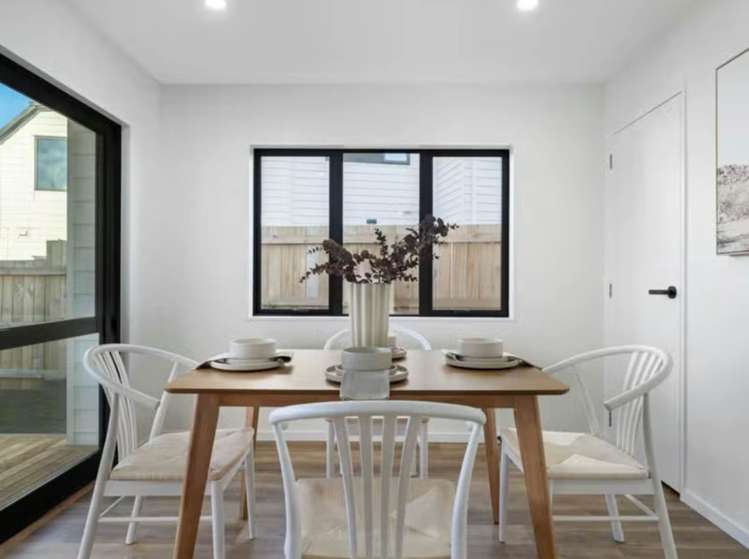 35A Royton Avenue Mangere East_16