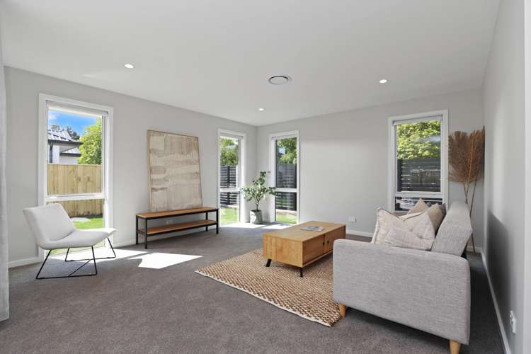 243 Racecourse Road Allenton_10