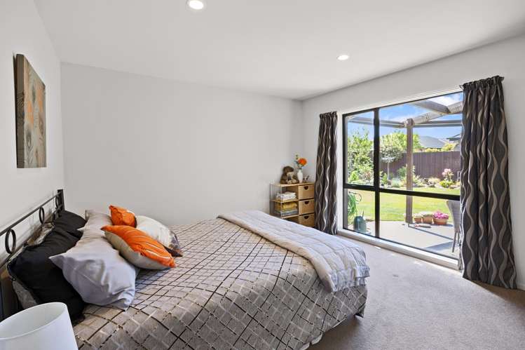 6 Astor Place Halswell_13