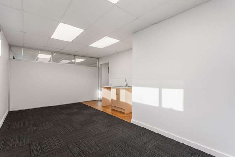 8 Cable Street Sockburn_13