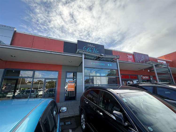 Shop 4, 33 Johnsonville Road Johnsonville_1