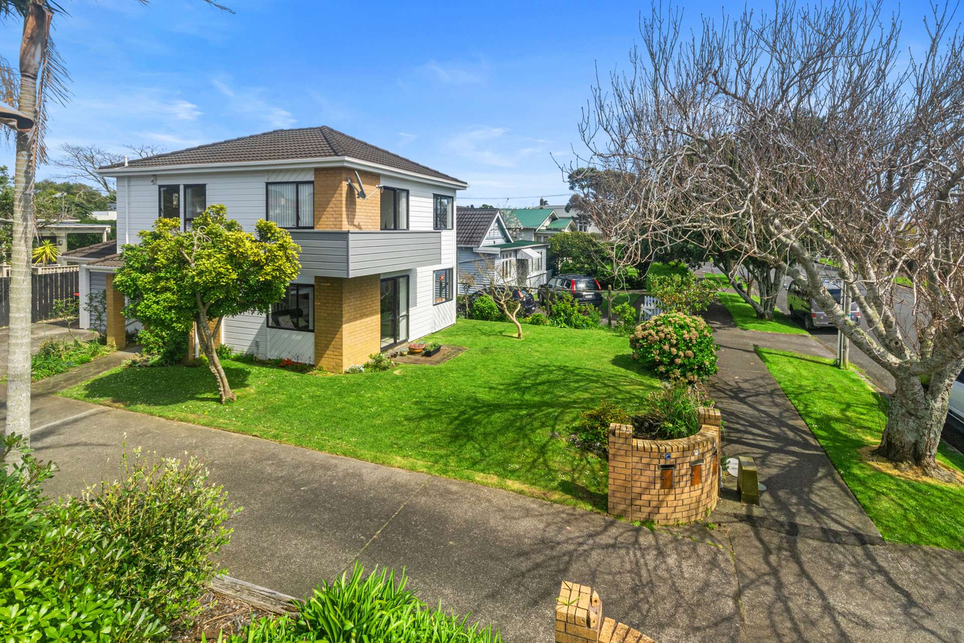 2/66 Shackleton Road Mount Eden_0