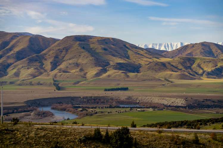 247 Pukekowhai Drive Queensberry_25