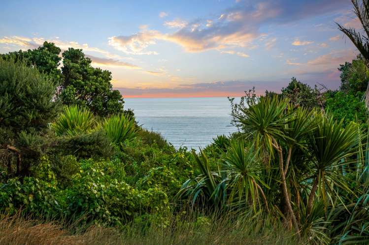95 Waitea Road Muriwai_21