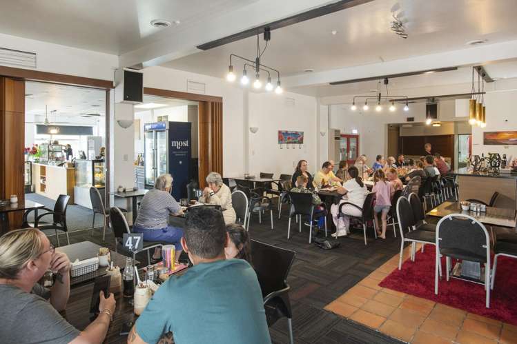 184 Childers Rd Gisborne Central_5