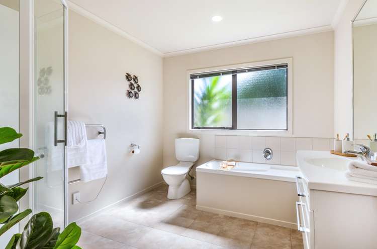 16 March Brown Place Nukuhau_14