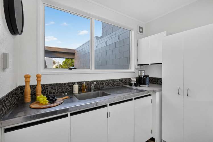 4/3 Glen Road Browns Bay_4