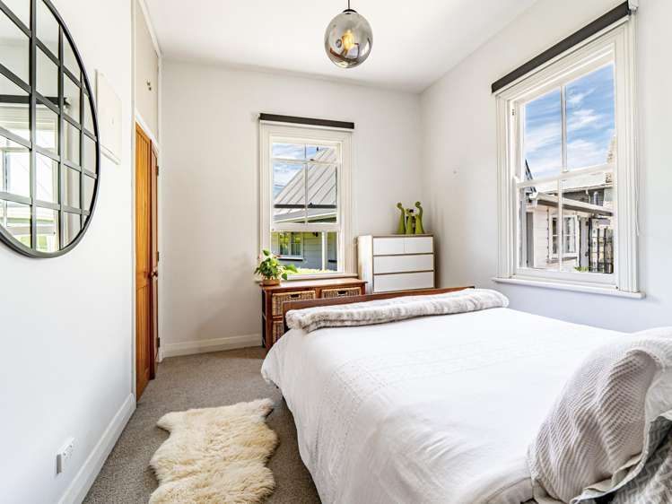 38 Waiwaka Terrace Strandon_14