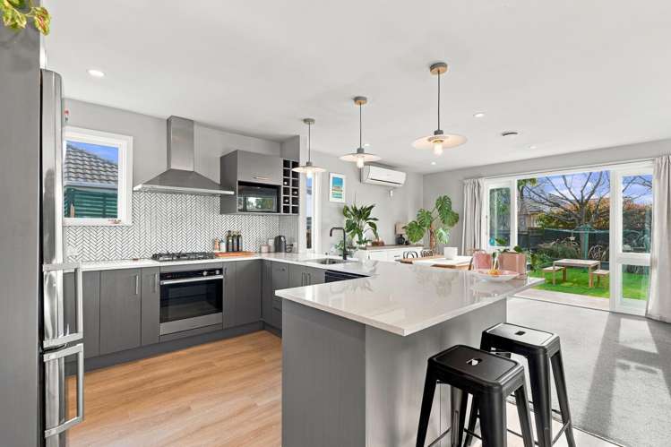 47 Charlcott Street Burnside_7
