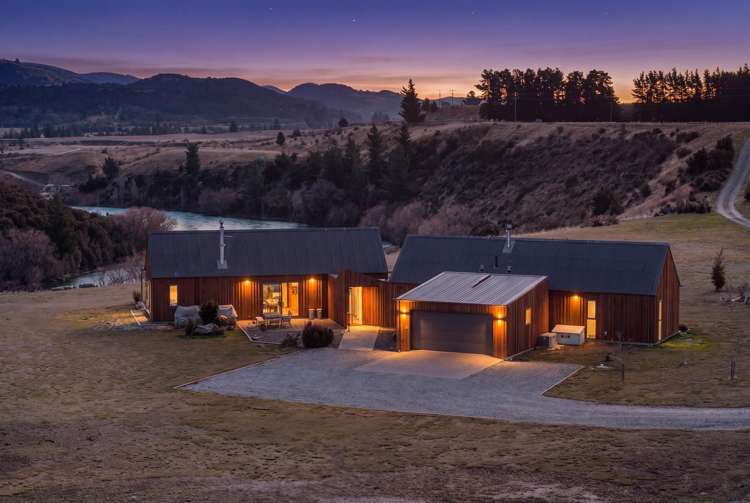 525 Maori Point Road_0