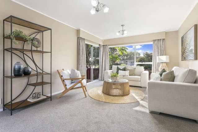 1 Pixie Place Pakuranga Heights_2