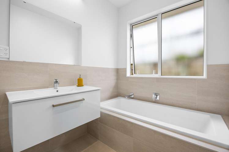 172A Moore Street Howick_28