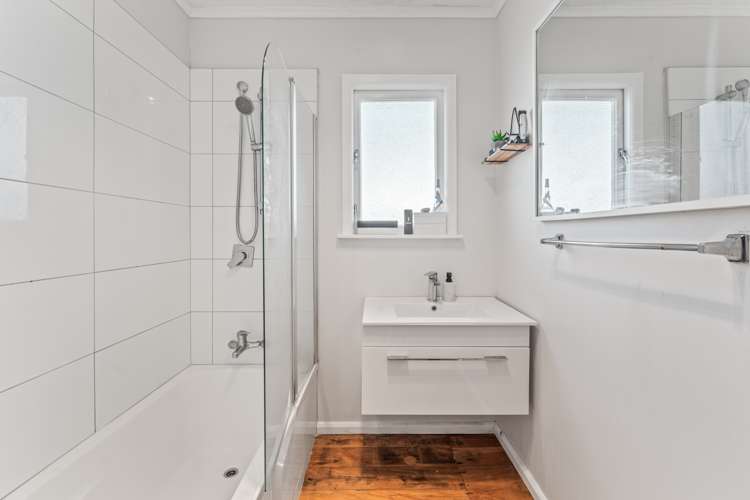 1/27 Prictor Street Papakura_5