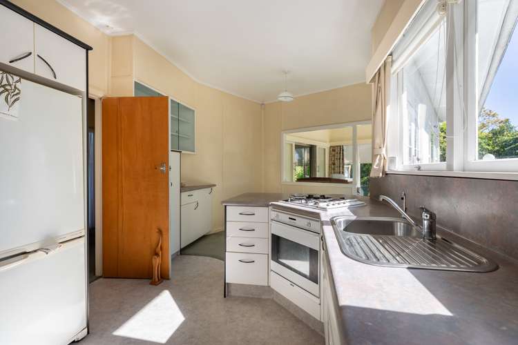 55 Neale Avenue Stoke_5