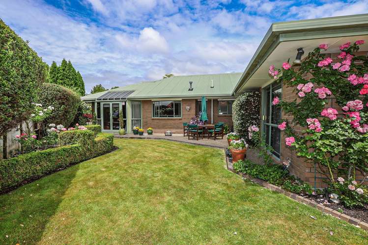24 Brompton Drive Taradale_19