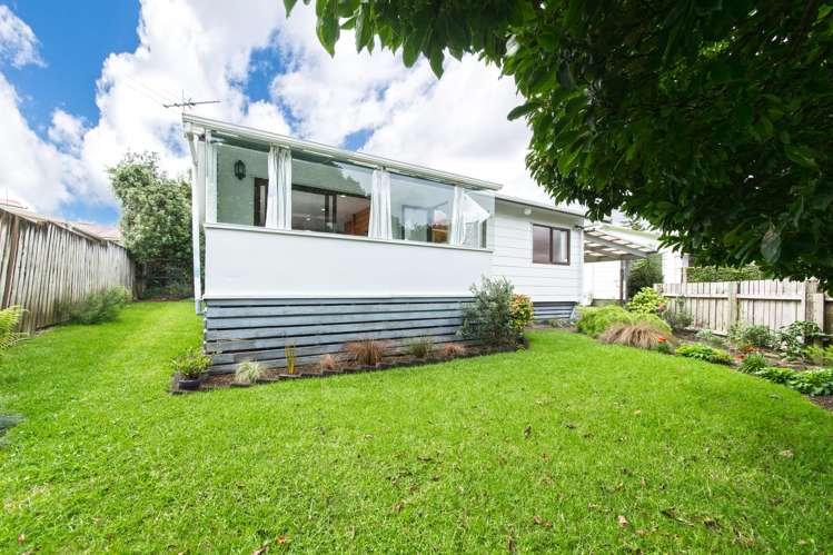 1/94 Beach Road Te Atatu Peninsula_5